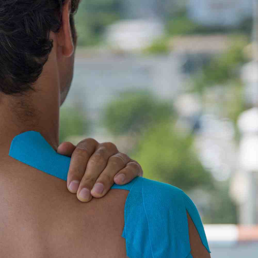 Fysiotherapie bij schouderklachten in Krommenie voor pijnvrij bewegen en herstel